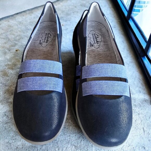 NWT CLARKS CLOUD STEPPERS ( 7 ) Sullivan Rest Navy and Light Blue - Picture 3 of 10